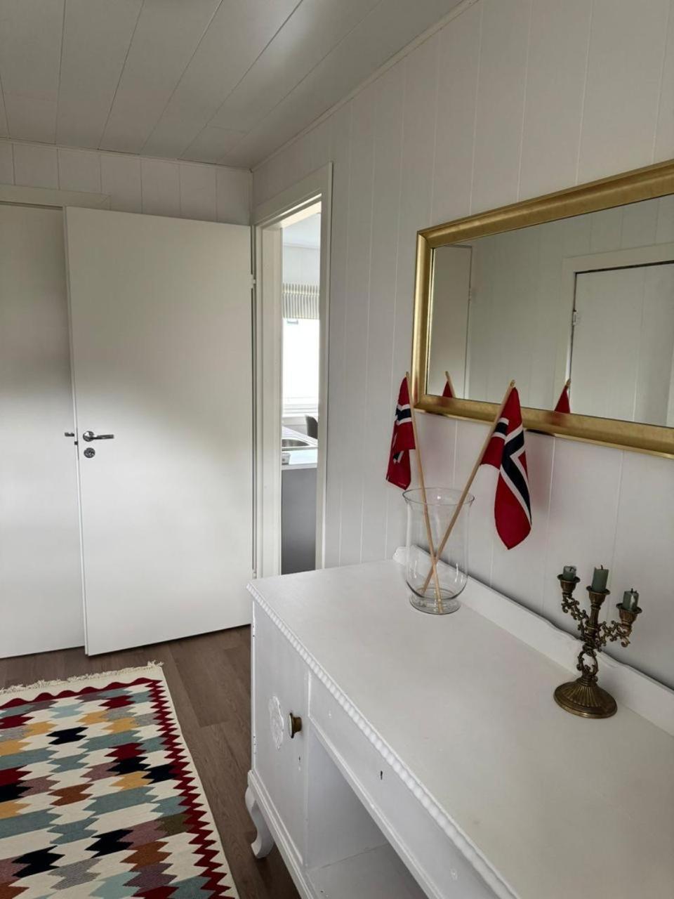 The Northern House Gryllefjord Экстерьер фото